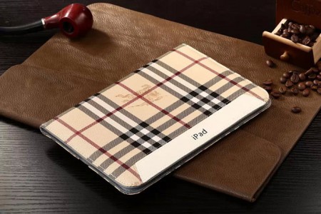 バーバリー Burberry iPadケース iPadカバー ブラックレーザー バーバリー Burberry iPadケース iPadカバー ブラックレーザー